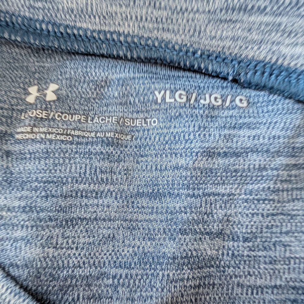 Under Armour Boys's Blue and Black Short Sleeve Tee - Picture 2 of 2